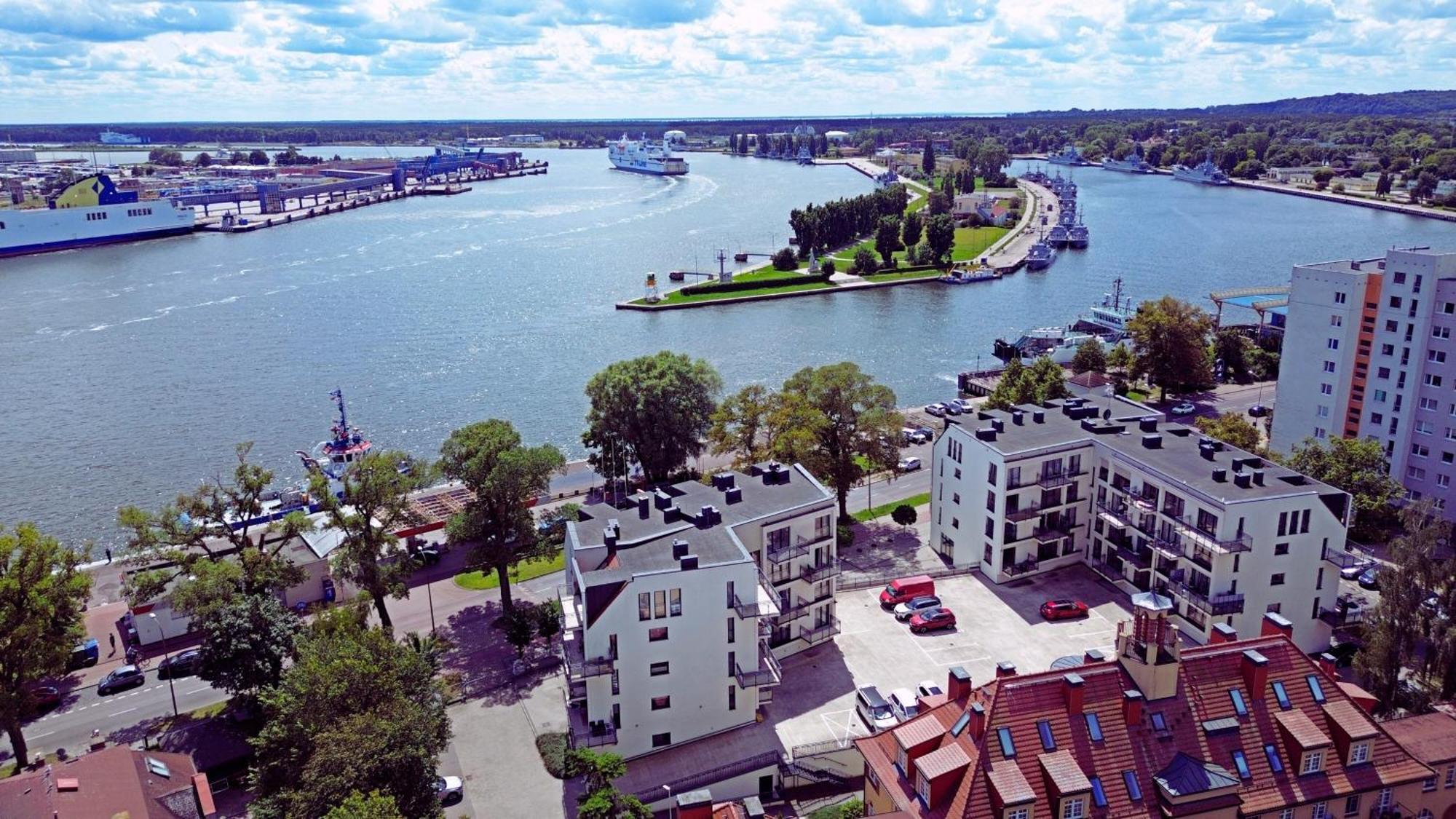 Sunset Apartments - Flotylla. Widok Na Port + Parking. シフィノウイシチェ エクステリア 写真